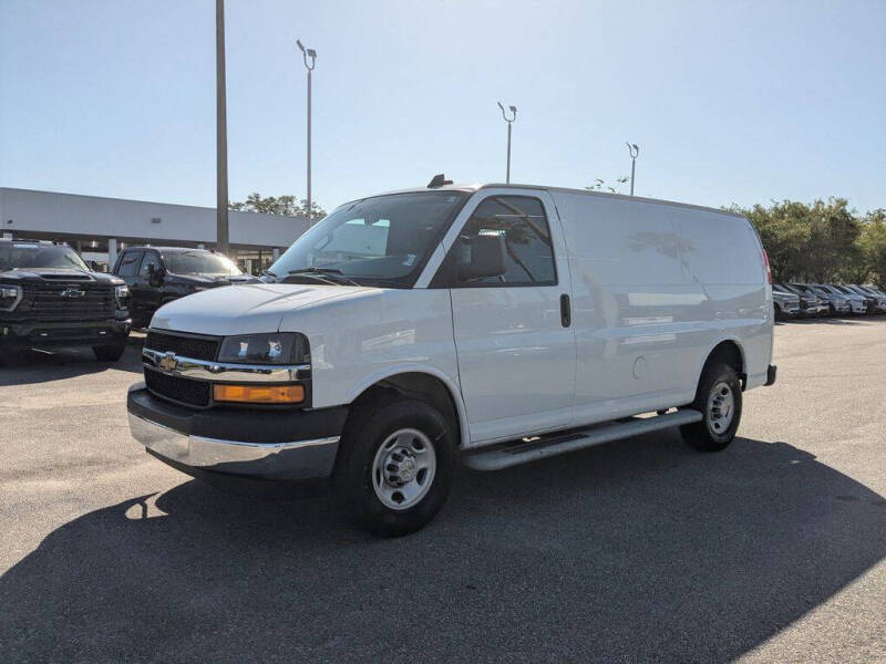 2024 Chevrolet Express 2500