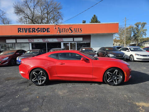 2019 Chevrolet Camaro for sale at RIVERSIDE AUTO SALES in Sioux City IA