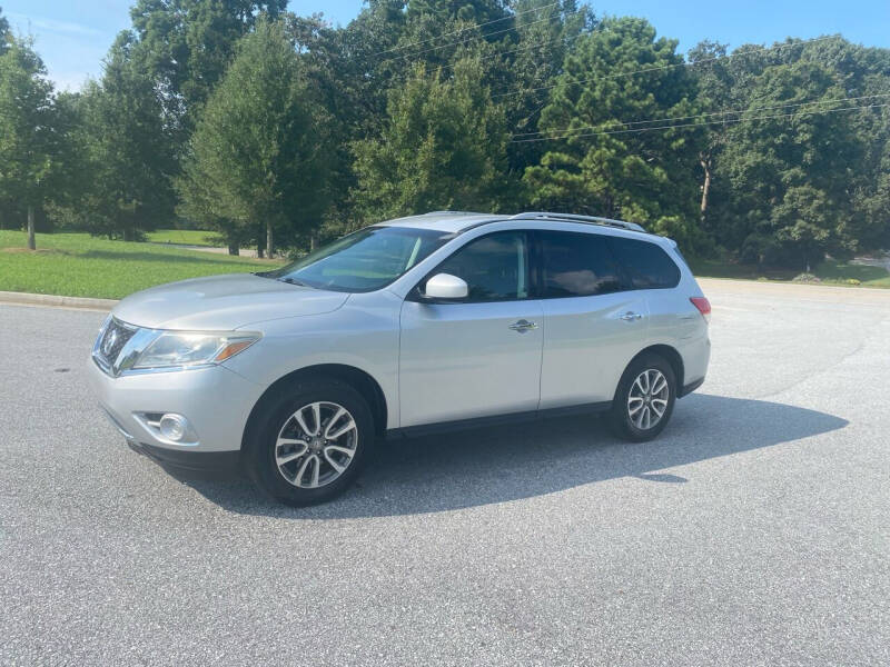 2013 Nissan Pathfinder for sale at GTO United Auto Sales LLC in Lawrenceville GA