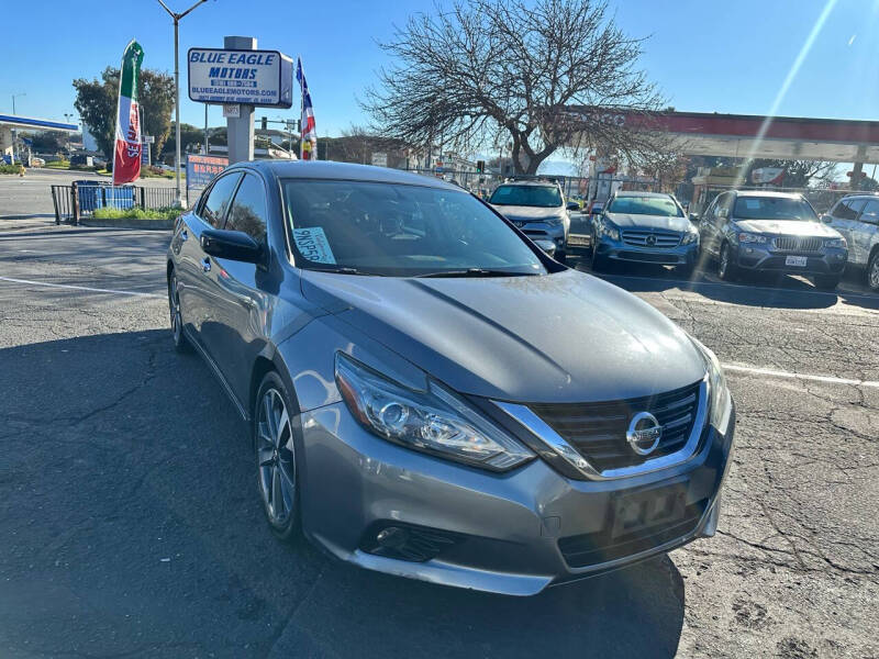 Used 2017 Nissan Altima SR with VIN 1N4AL3AP5HC294021 for sale in Fremont, CA
