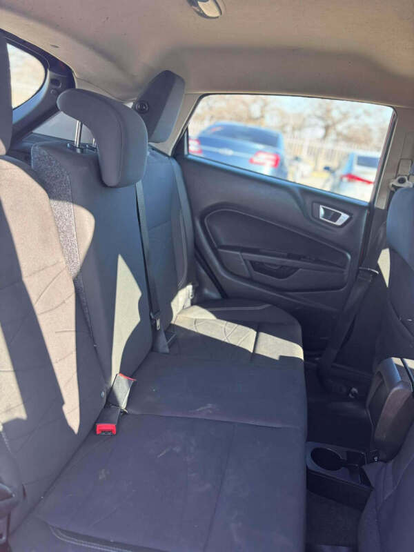 2015 Ford Fiesta SE