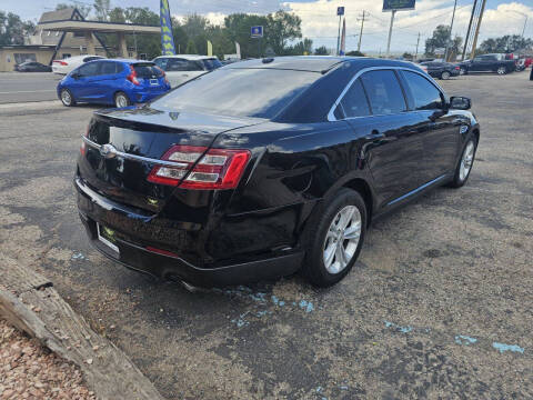 2016 Ford Taurus SEL