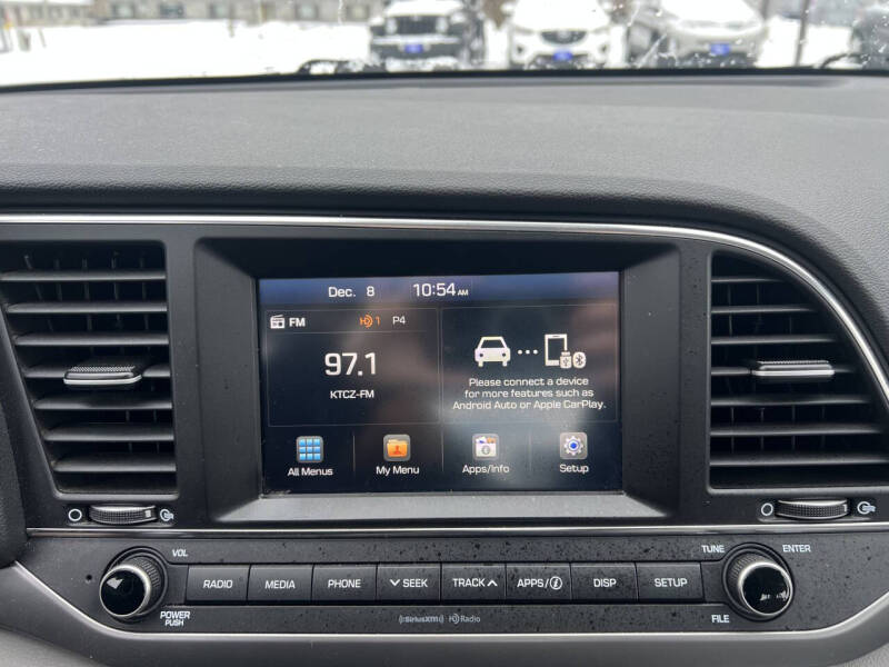 2018 Hyundai Elantra