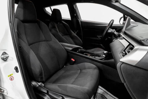 2019 Toyota C-HR XLE