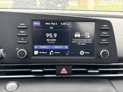 2022 Hyundai Elantra