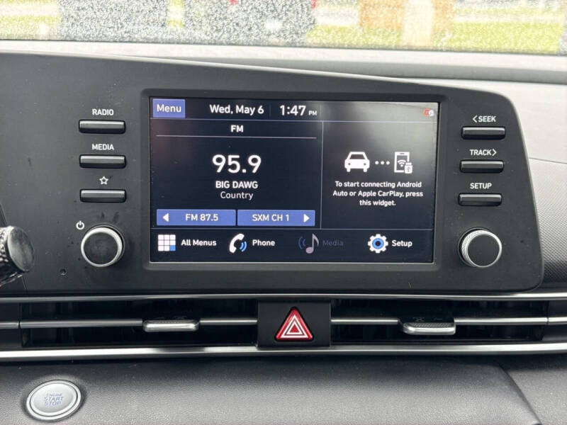2022 Hyundai Elantra