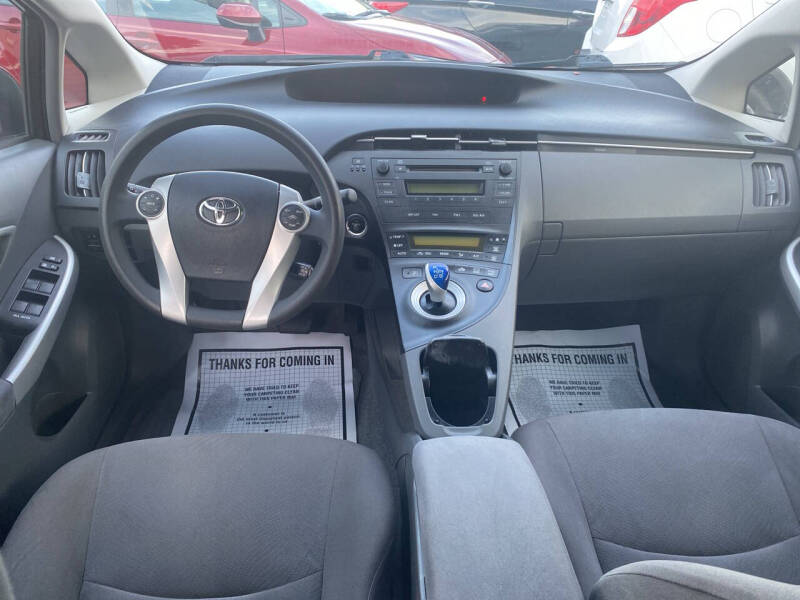 2011 Toyota Prius Two