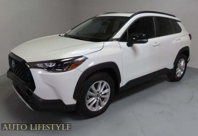 2025 Toyota Corolla Cross LE