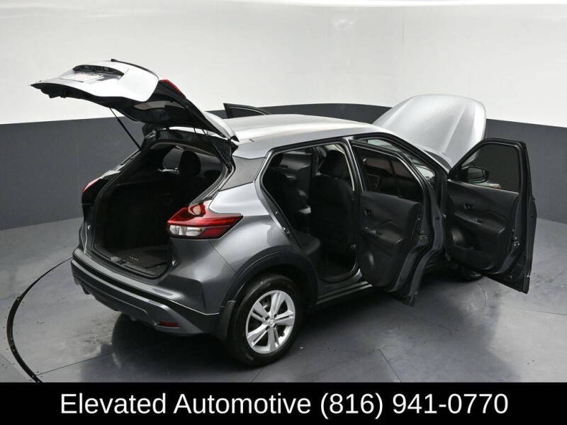 2024 Nissan Kicks S
