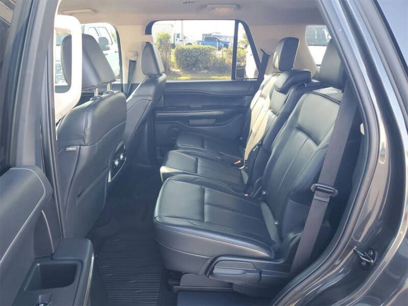 2023 Ford Expedition XLT