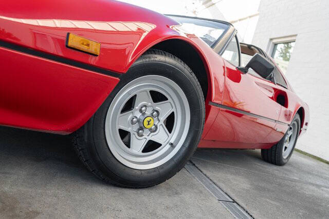 1982 Ferrari 308 GTSI 4