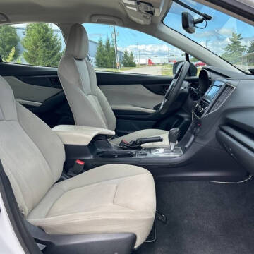 2017 Subaru Impreza 2.0i