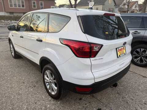 2019 Ford Escape S