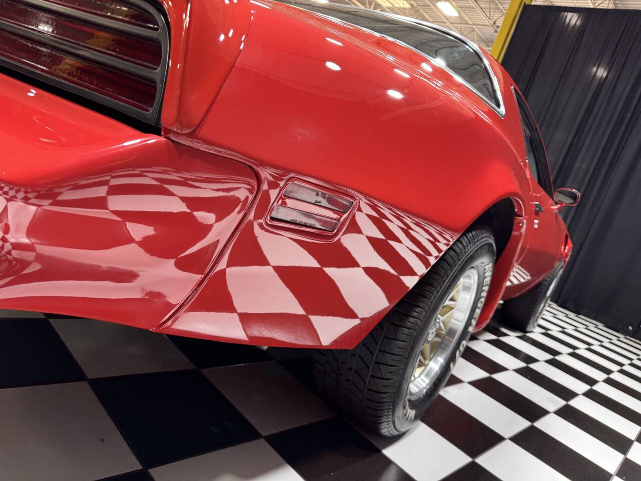1977 Pontiac Firebird Trans Am 30