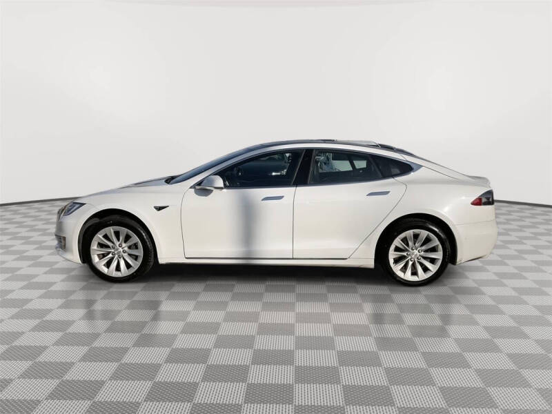 2016 Tesla Model S