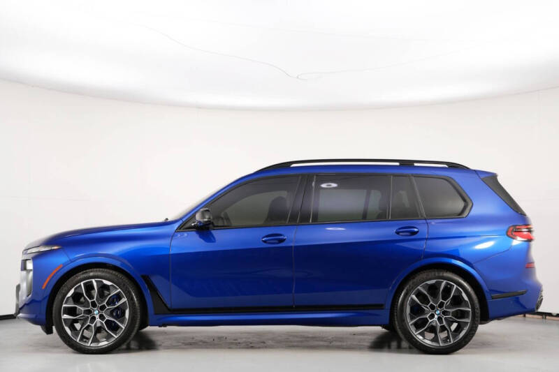 2024 BMW X7 M60i