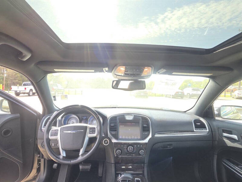 2014 Chrysler 300 C