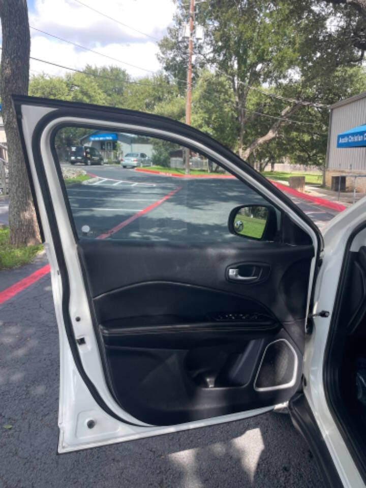 2018 Jeep Compass for sale at AUSTIN PREMIER AUTO in Austin, TX