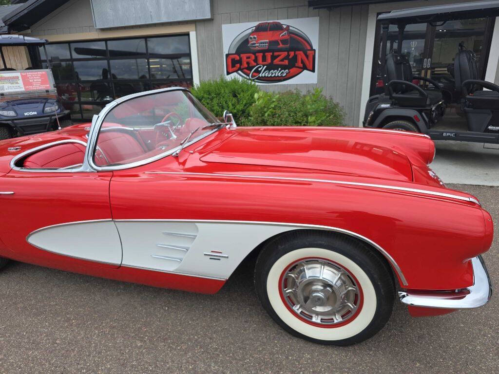 1961 Chevrolet Corvette 122