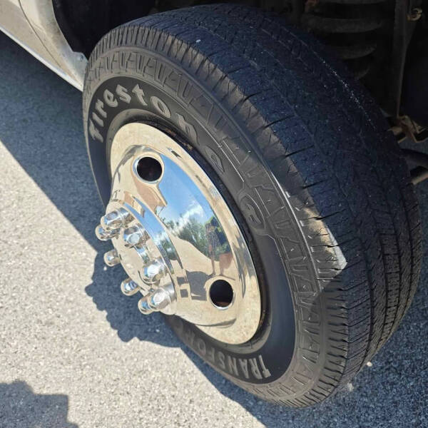 2017 Ford E-Series E-350 SD