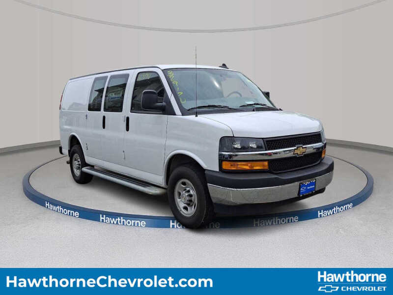 2024 Chevrolet Express 2500