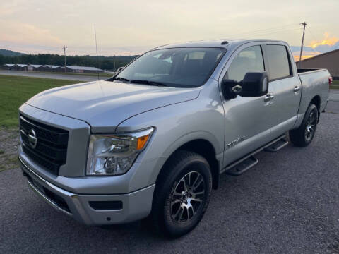 2021 Nissan Titan SV