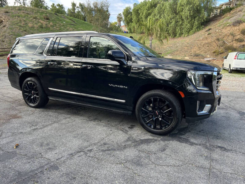2022 GMC Yukon XL SLT