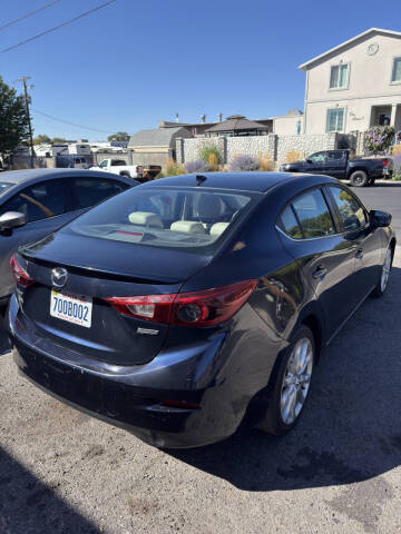 2014 Mazda MAZDA3 s Grand Touring