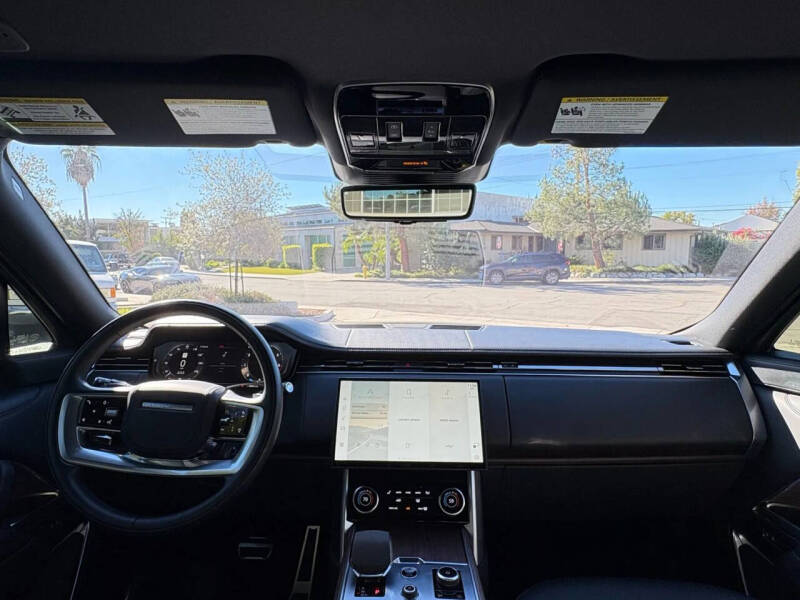 2023 Land Rover Range Rover P530 SE