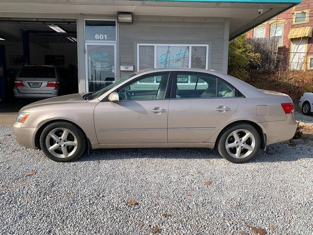 2008 Hyundai Sonata for sale at BEL-AIR MOTORS in Akron OH