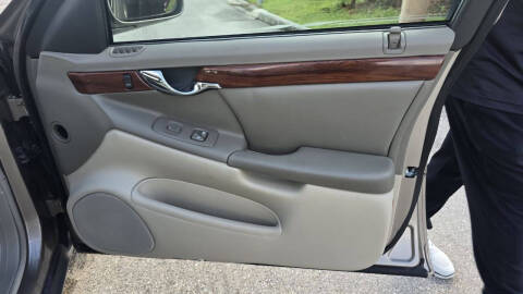 2000 Cadillac DeVille