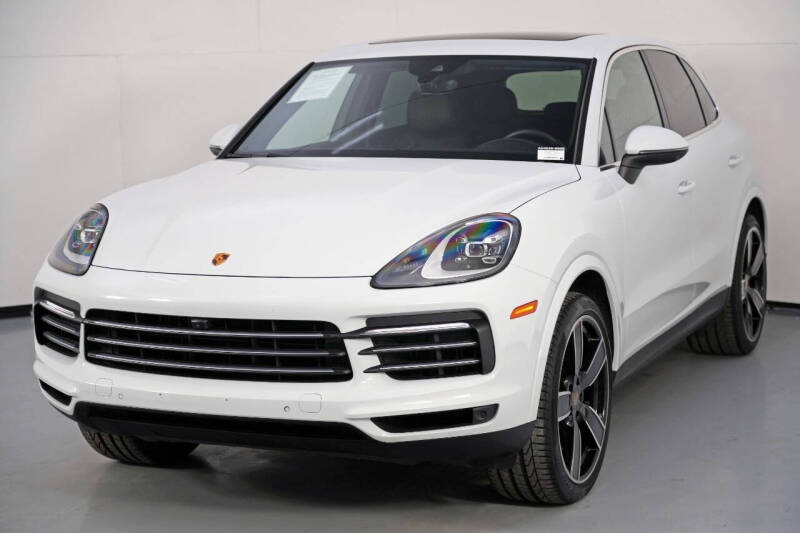 2023 Porsche Cayenne Platinum Edition