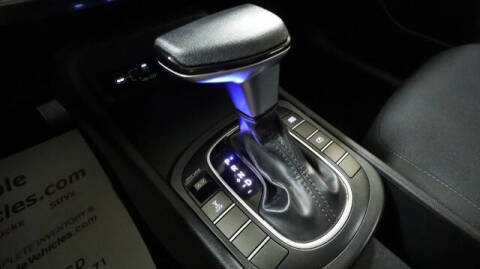 2025 Hyundai Kona SE