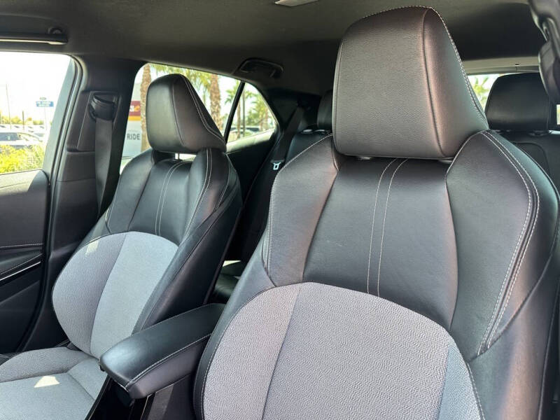 2020 Toyota Corolla Hatchback XSE