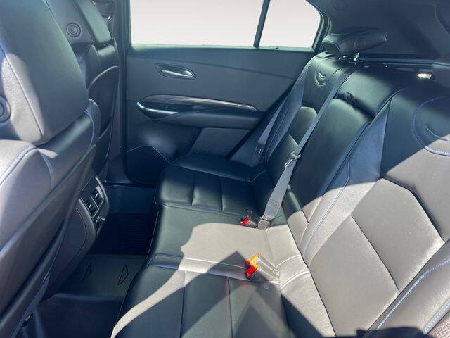 2024 Cadillac XT4 Sport