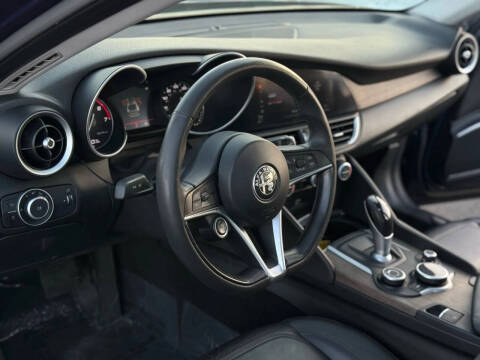 2017 Alfa Romeo Giulia Ti