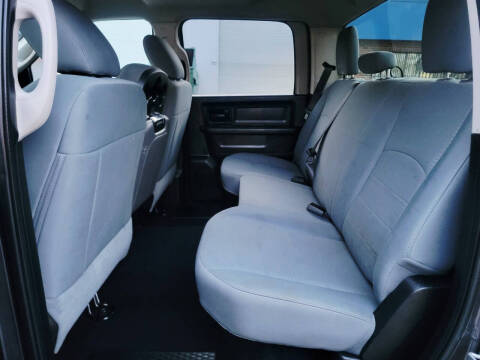 2018 RAM 1500 Express