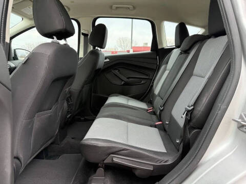 2017 Ford C-MAX Hybrid SE