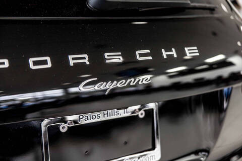 2017 Porsche Cayenne Platinum Edition