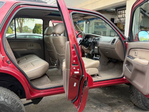 2002 Toyota 4Runner SR5