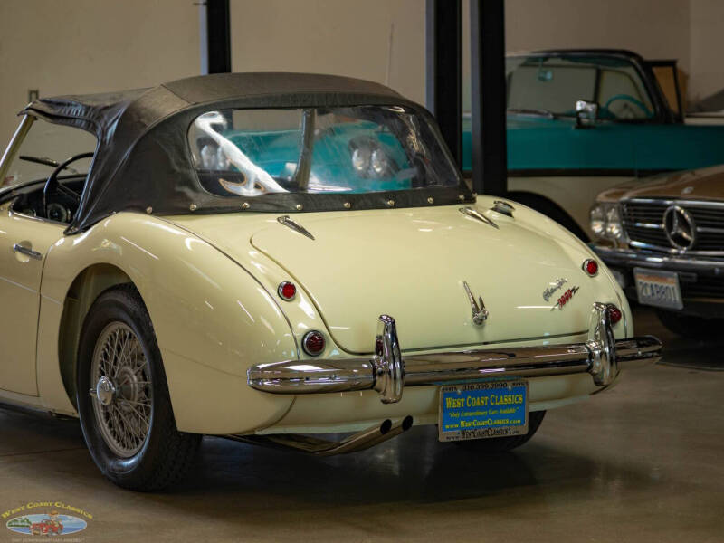1960 Austin-Healey BT7 Roadster