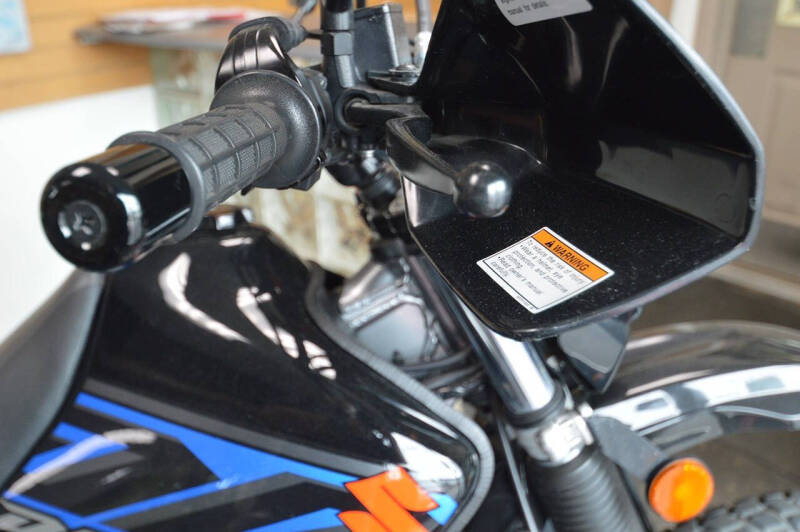 2017 Suzuki DR650SE