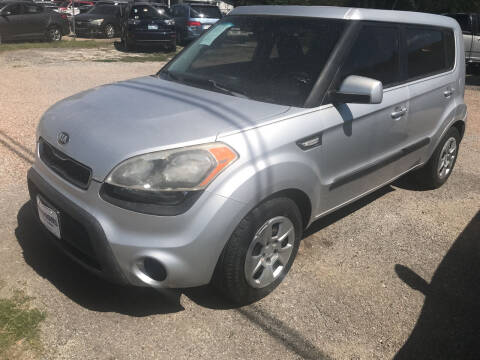 2013 Kia Soul for sale at Simmons Auto Sales in Denison TX