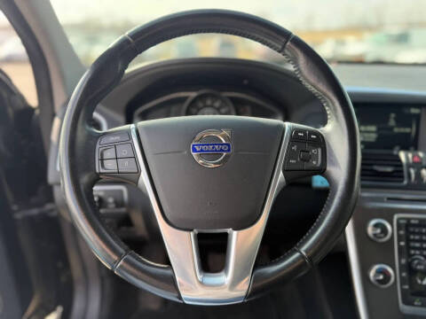 2016 Volvo XC60 T5 Drive-E