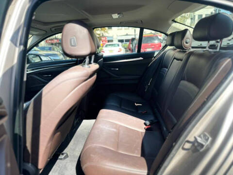 2015 BMW 5 Series 528i xDrive