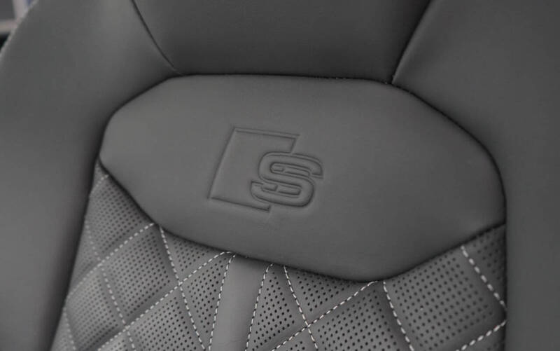 2023 Audi SQ8 4.0T quattro Premium Plus