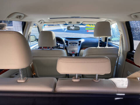 2011 Subaru Outback 2.5i Limited