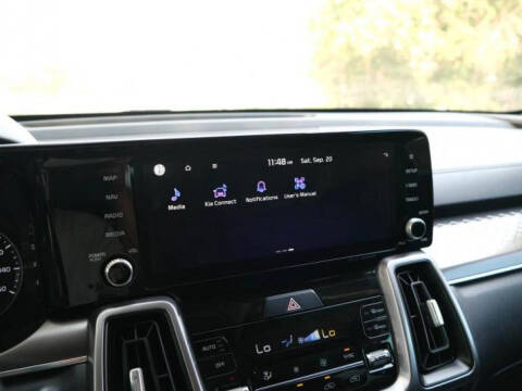 2022 Kia Sorento Hybrid S