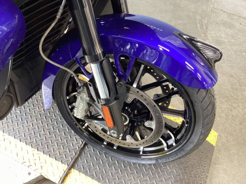 2022 Indian Pursuit Dark Horse Spirit Blue