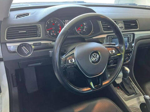 2016 Volkswagen Passat